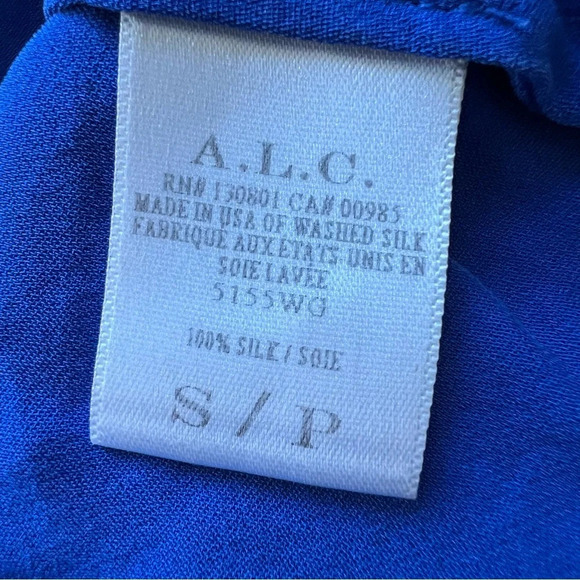 ALC B Blue Silk Keyhole Neck Sleeveless Top 17907 - Picture 9 of 9